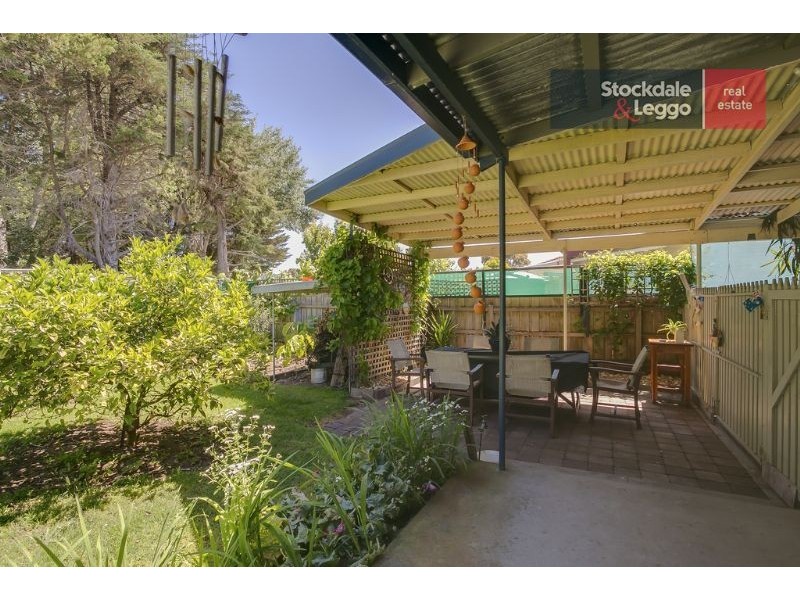 17 Watson Avenue, Dromana VIC 3936