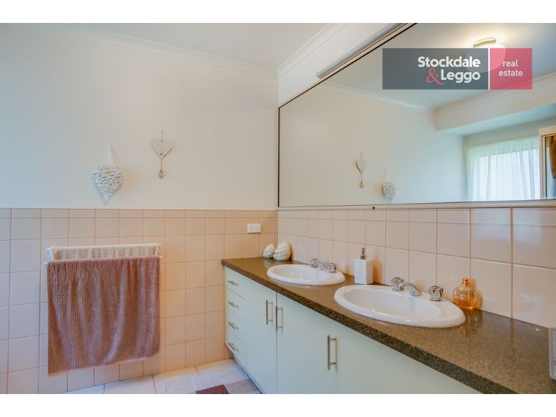 16 Storer Drive, Dromana VIC 3936