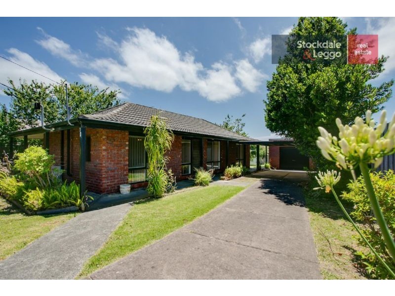 10 Cosmos Street, Dromana VIC 3936