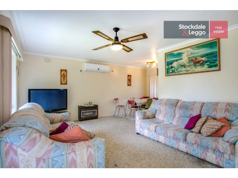 10 Cosmos Street, Dromana VIC 3936