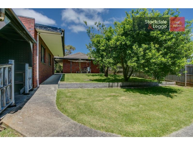 10 Cosmos Street, Dromana VIC 3936