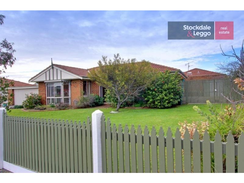 18/113 Country Club Drive, Safety Beach VIC 3936