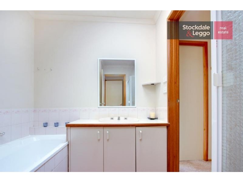 18/113 Country Club Drive, Safety Beach VIC 3936