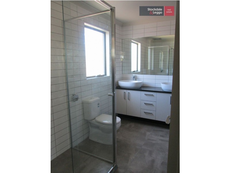 1/31 Charles Street, Dromana VIC 3936