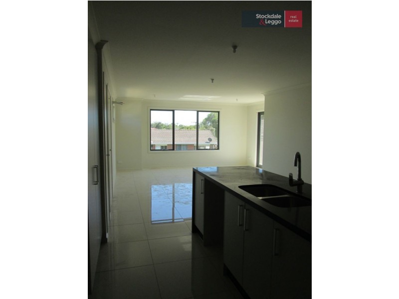 1/31 Charles Street, Dromana VIC 3936