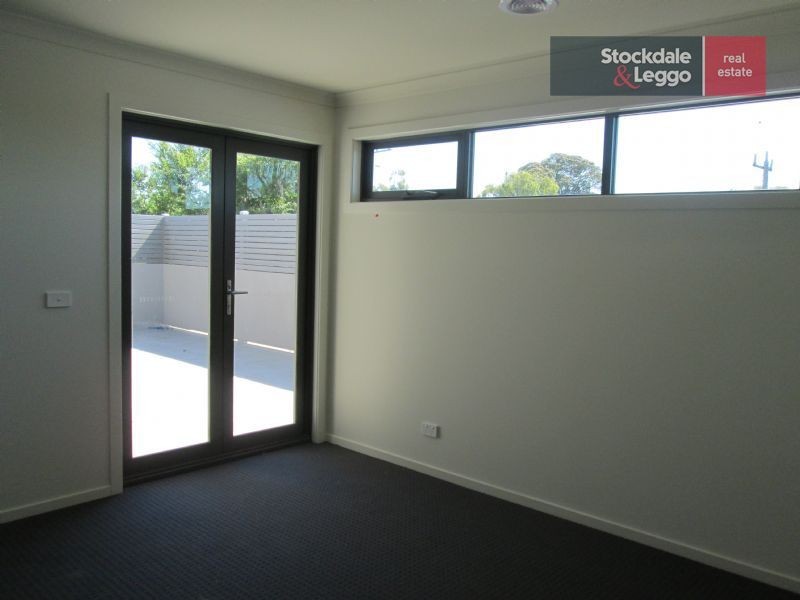 1/31 Charles Street, Dromana VIC 3936