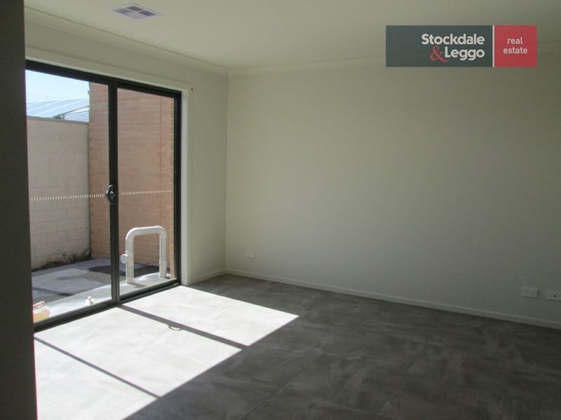 1/31 Charles Street, Dromana VIC 3936