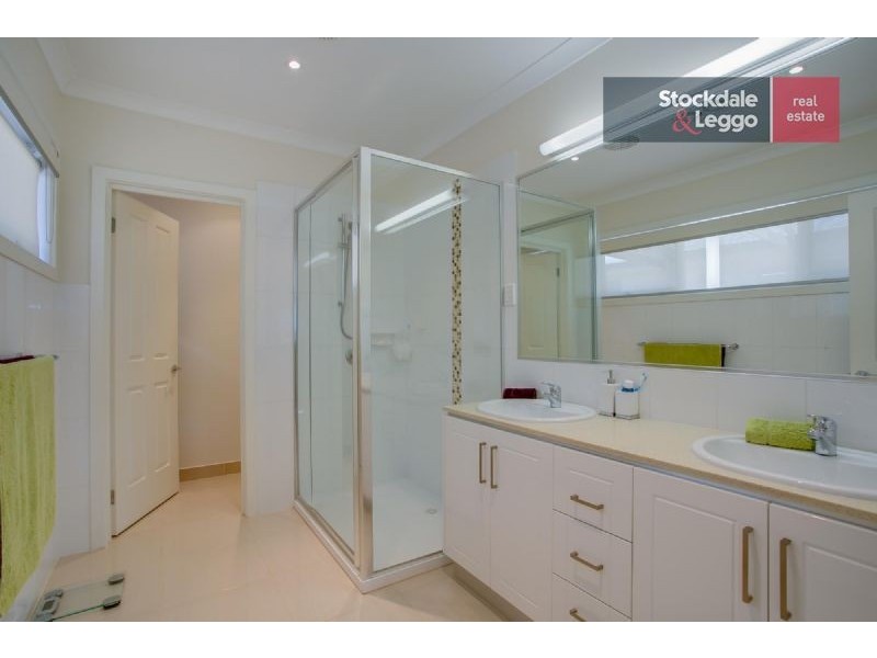 6 Lake View Lane, Safety Beach VIC 3936