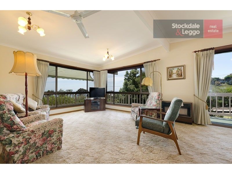 8 Wonga Grove, Mccrae VIC 3938