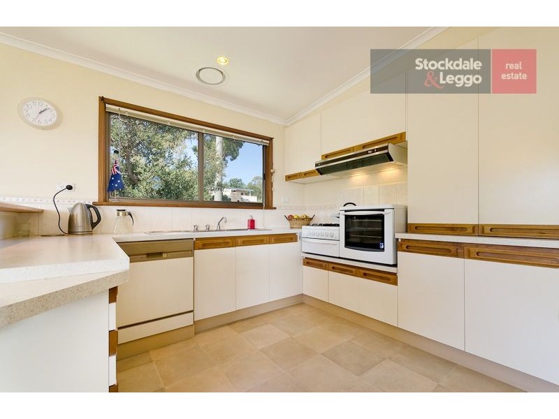 8 Wonga Grove, Mccrae VIC 3938