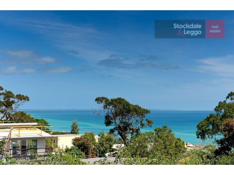 8 Wonga Grove, Mccrae VIC 3938