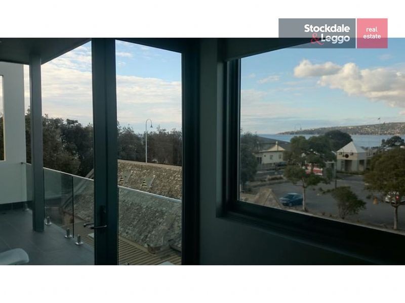2.02/277-281 Point Nepean Road, Dromana VIC 3936