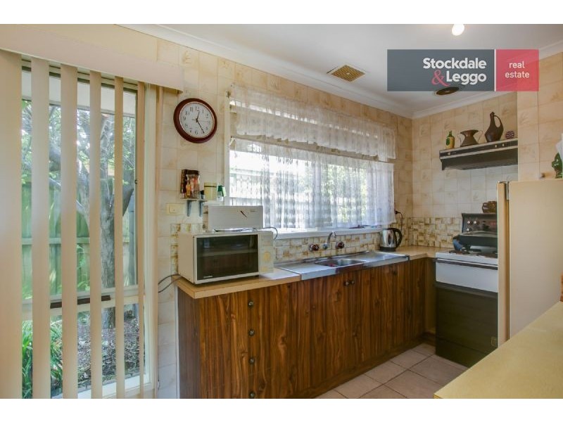 10 Cosmos Street, Dromana VIC 3936