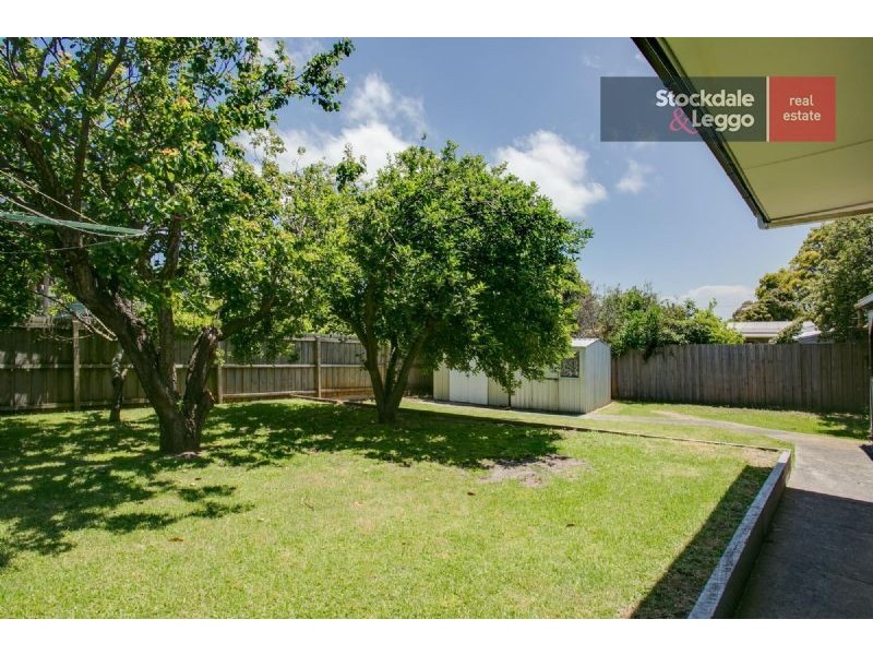 10 Cosmos Street, Dromana VIC 3936