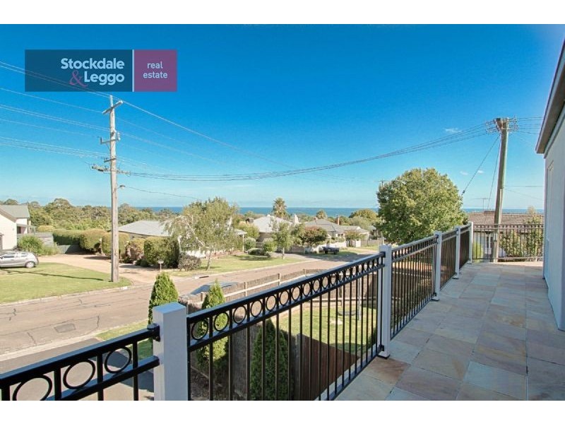 1 Hillside Avenue, Dromana VIC 3936