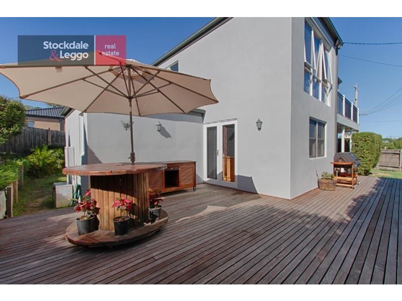 1 Hillside Avenue, Dromana VIC 3936