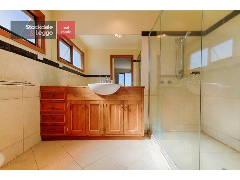 1 Hillside Avenue, Dromana VIC 3936