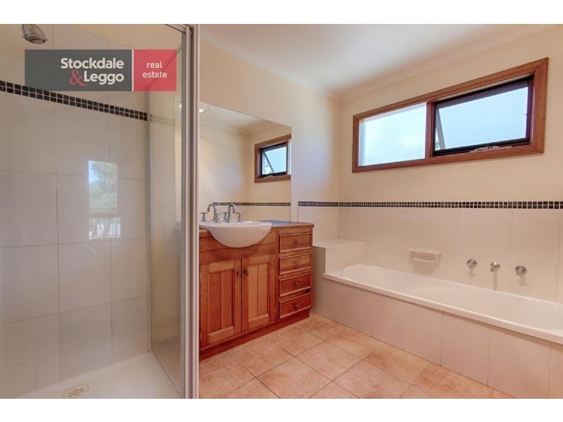 1 Hillside Avenue, Dromana VIC 3936