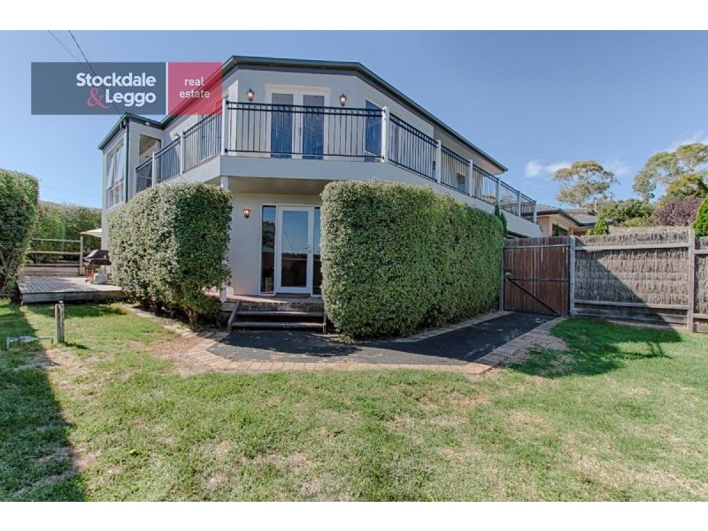 1 Hillside Avenue, Dromana VIC 3936