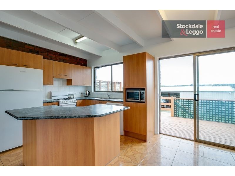 78 Rymer Avenue, Safety Beach VIC 3936