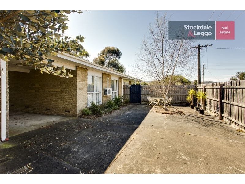 4 Besgrove Street, Rosebud VIC 3939