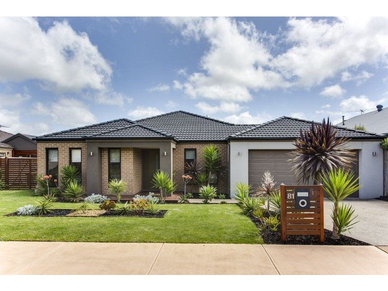 81 Bayview Avenue, Rosebud VIC 3939