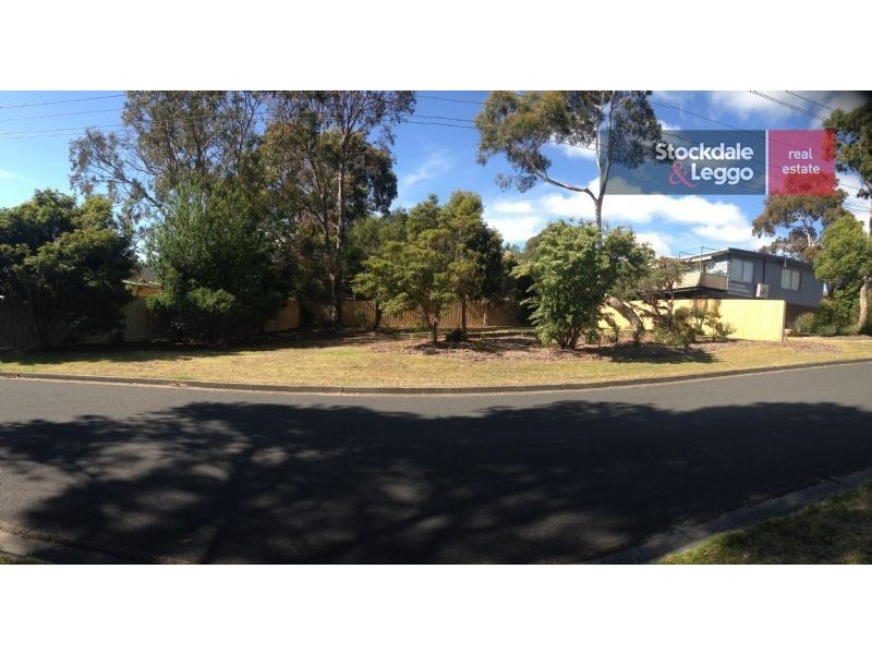 16a Hillman Avenue, Mccrae VIC 3938