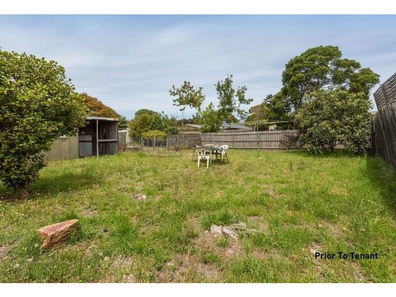 13 Hakea Avenue, Rosebud West VIC 3940