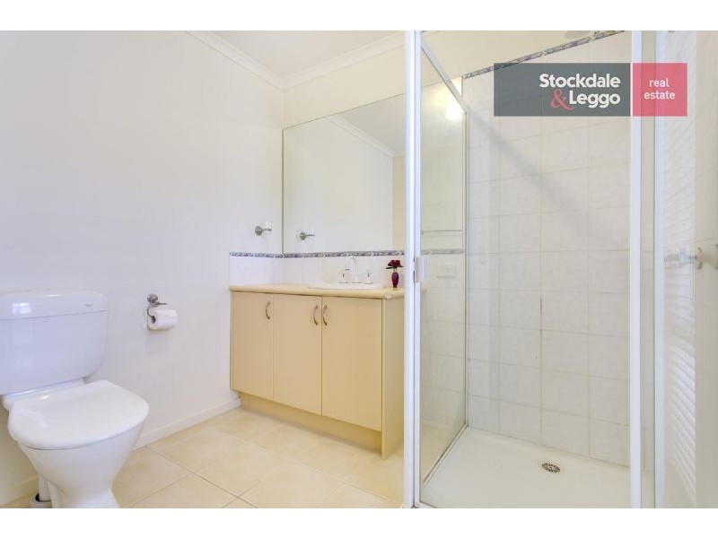 17 Whyte Street, Rosebud West VIC 3940