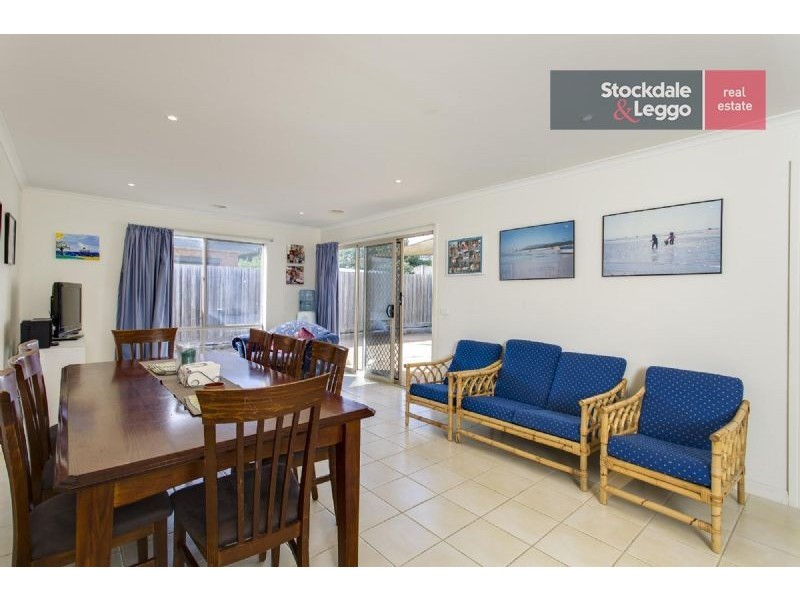 17 Whyte Street, Rosebud West VIC 3940