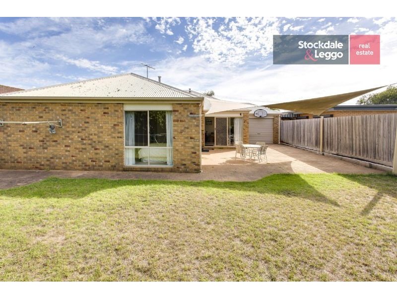 17 Whyte Street, Rosebud West VIC 3940