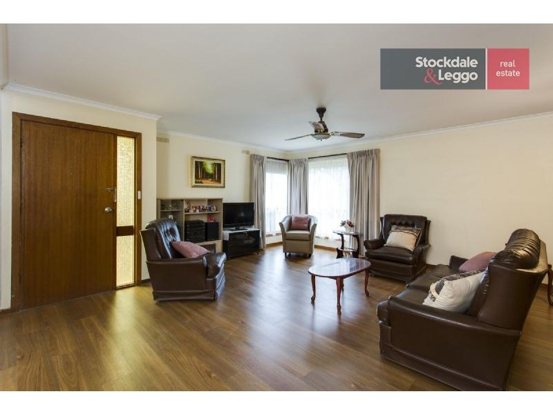 3/7 Warraburra Avenue, Rosebud VIC 3939