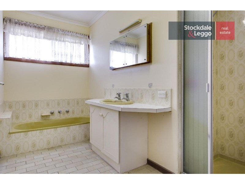 3/7 Warraburra Avenue, Rosebud VIC 3939