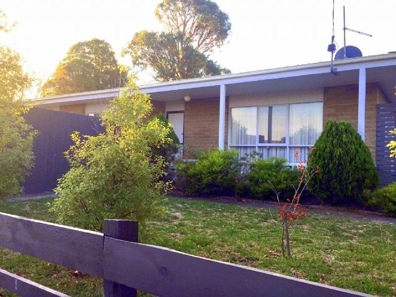 4 Besgrove Street, Rosebud VIC 3939