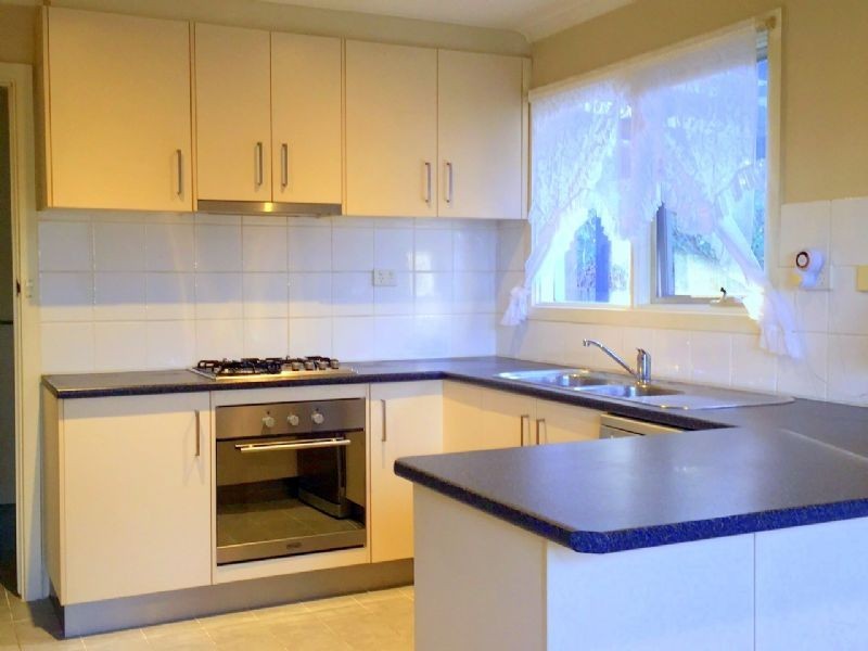 4 Besgrove Street, Rosebud VIC 3939