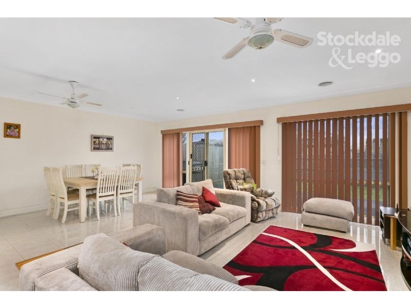12 George Street, Safety Beach VIC 3936