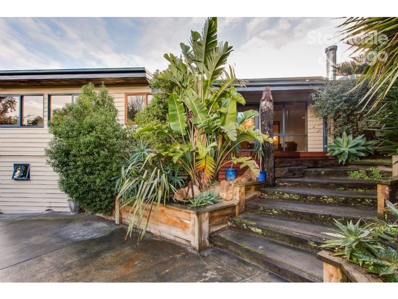 40 Bayview Avenue, Rosebud VIC 3939