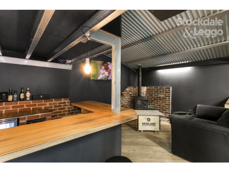 40 Bayview Avenue, Rosebud VIC 3939