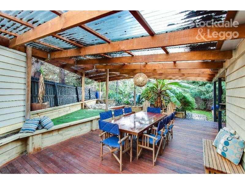 40 Bayview Avenue, Rosebud VIC 3939