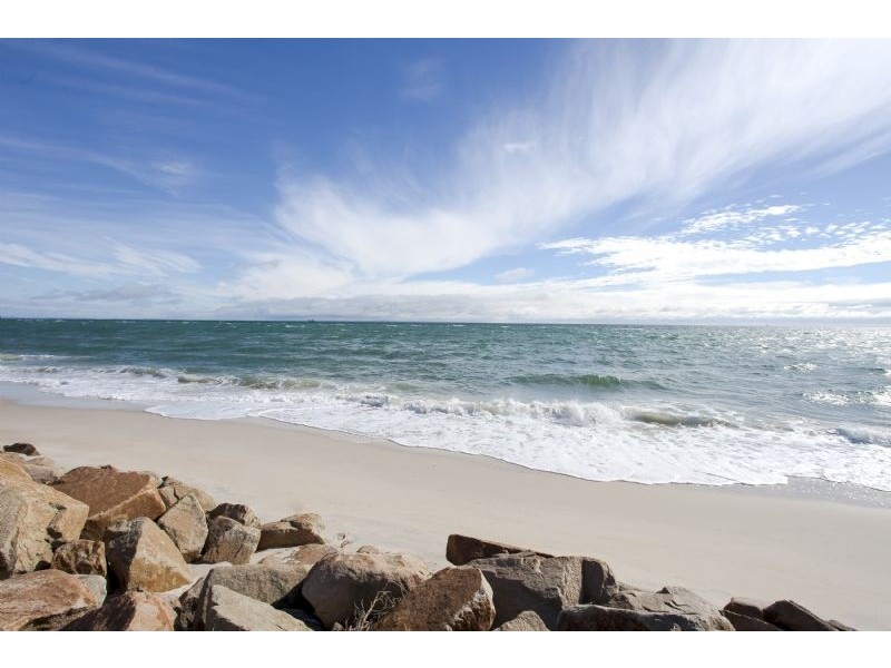 7 The Galley, Rosebud West VIC 3940