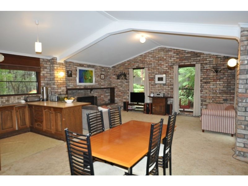 300 Tonimbuk Road, Gembrook VIC 3783