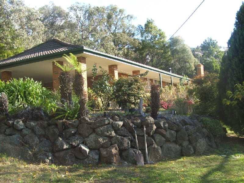 15 Cherry Road, Macclesfield VIC 3782