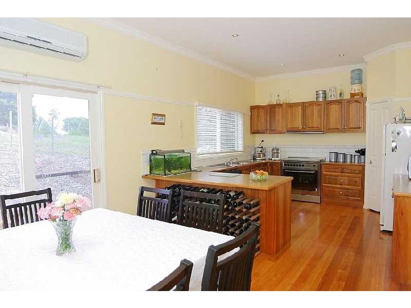 16 Quinn Road, Gembrook VIC 3783