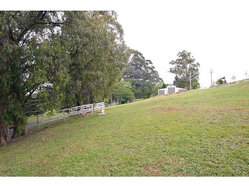 16 Quinn Road, Gembrook VIC 3783