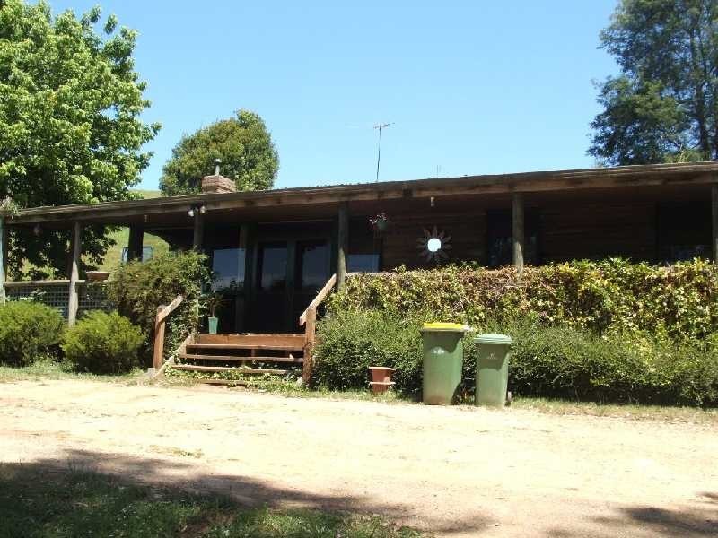11 Aclare Street, Cockatoo VIC 3781