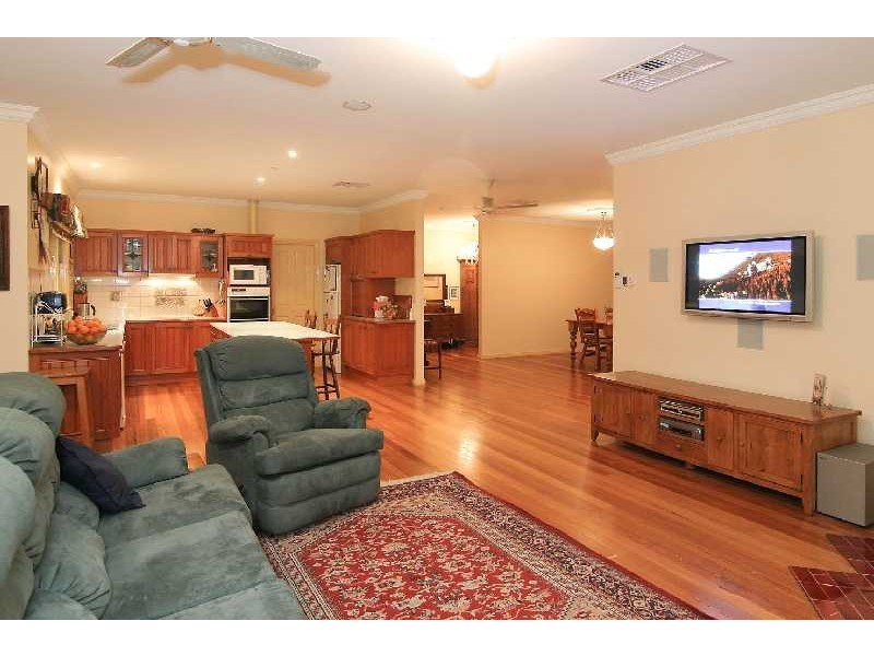 22 Yuruga Drive, Macclesfield VIC 3782