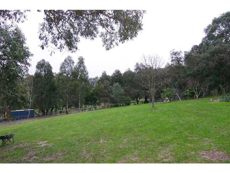 22 Yuruga Drive, Macclesfield VIC 3782