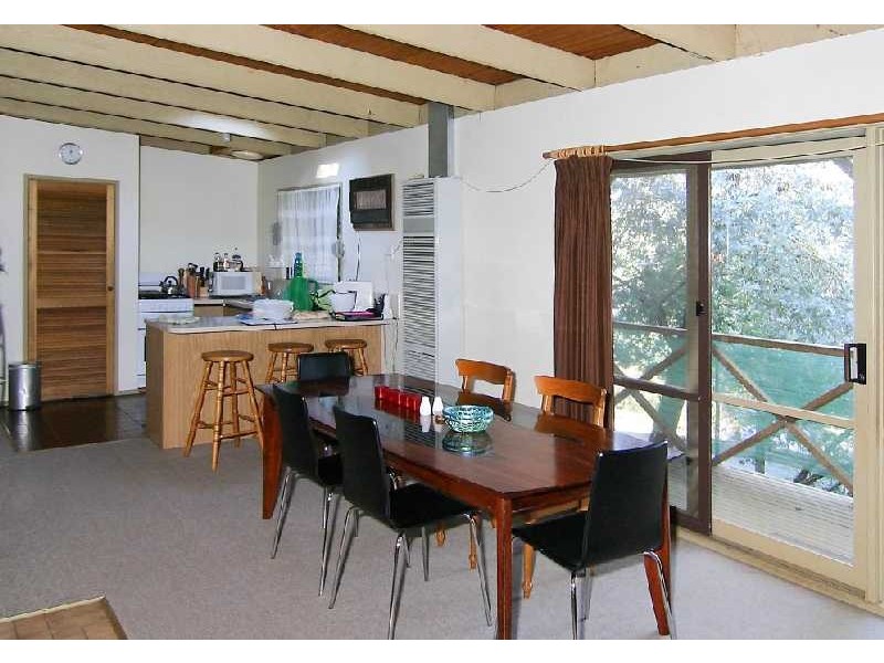 21 Emerald Lake Road, Emerald VIC 3782