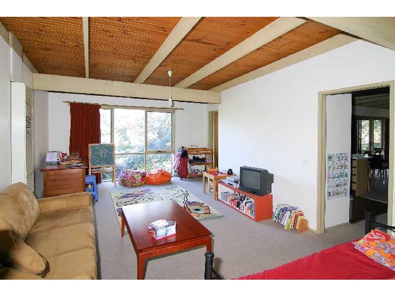 21 Emerald Lake Road, Emerald VIC 3782