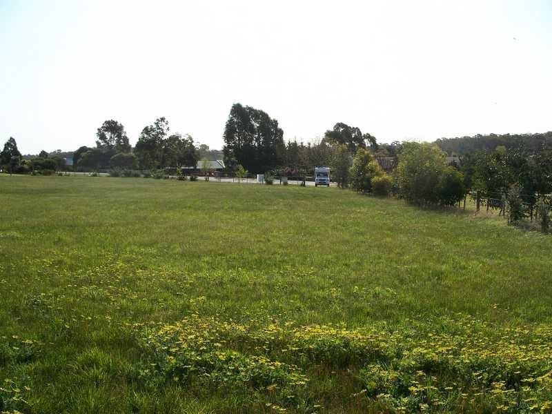 20 Mallard Close, Newlands Arm VIC 3875